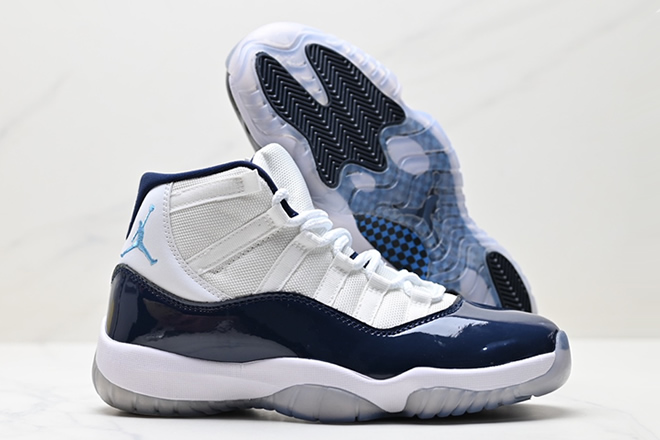 Women Jordan 11 Retro 16